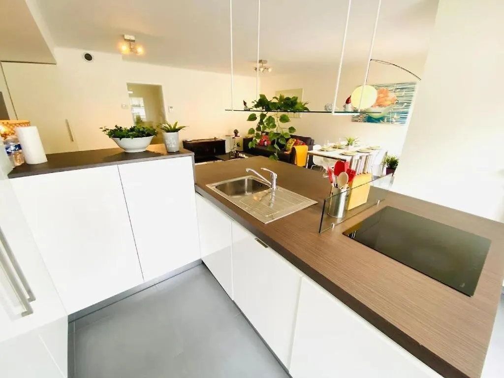 Lägenhet Bright And Airy 3 Bedroom With Terrace&Parking Luxemburg Luxemburg